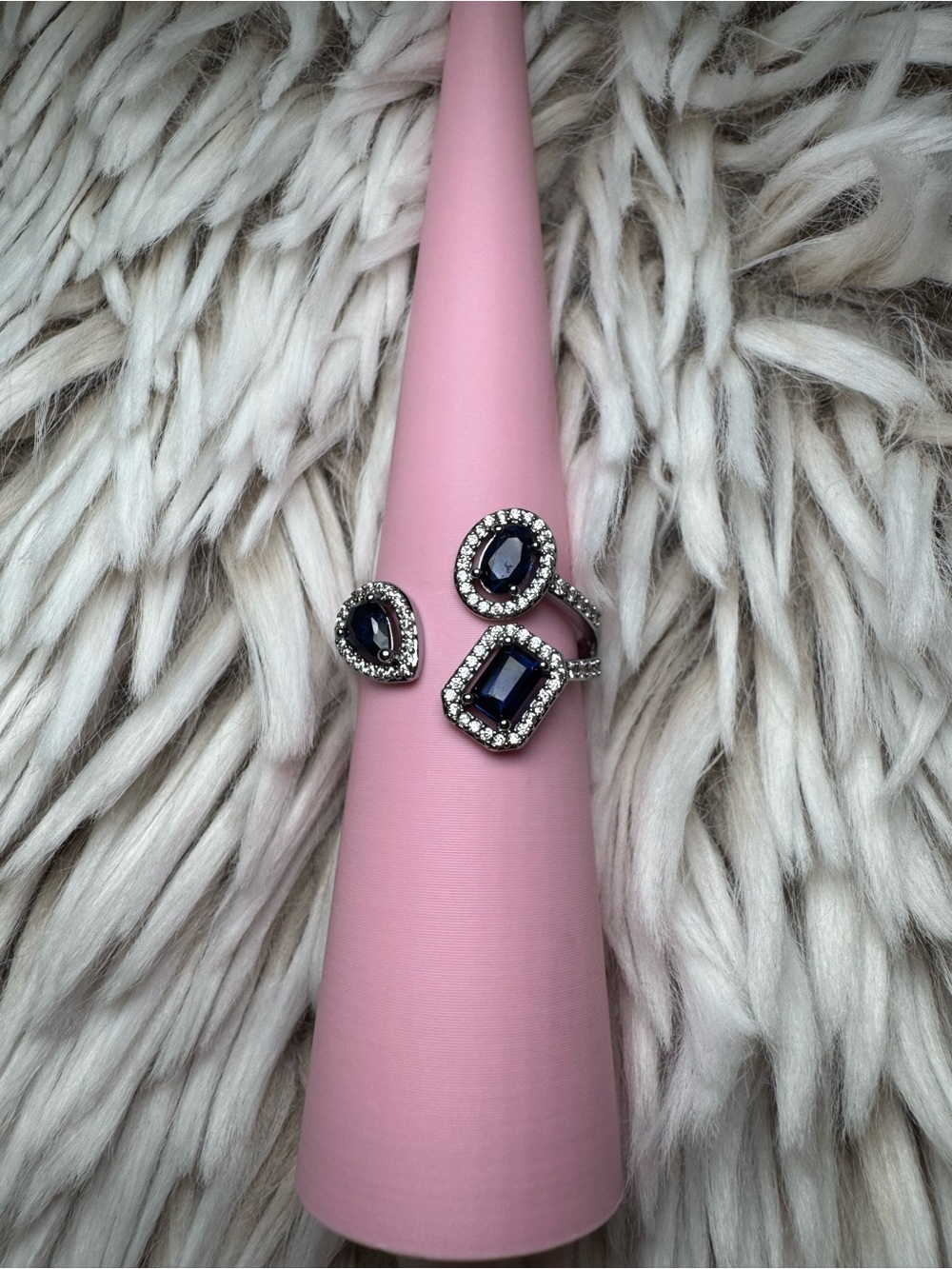 September baddie ring